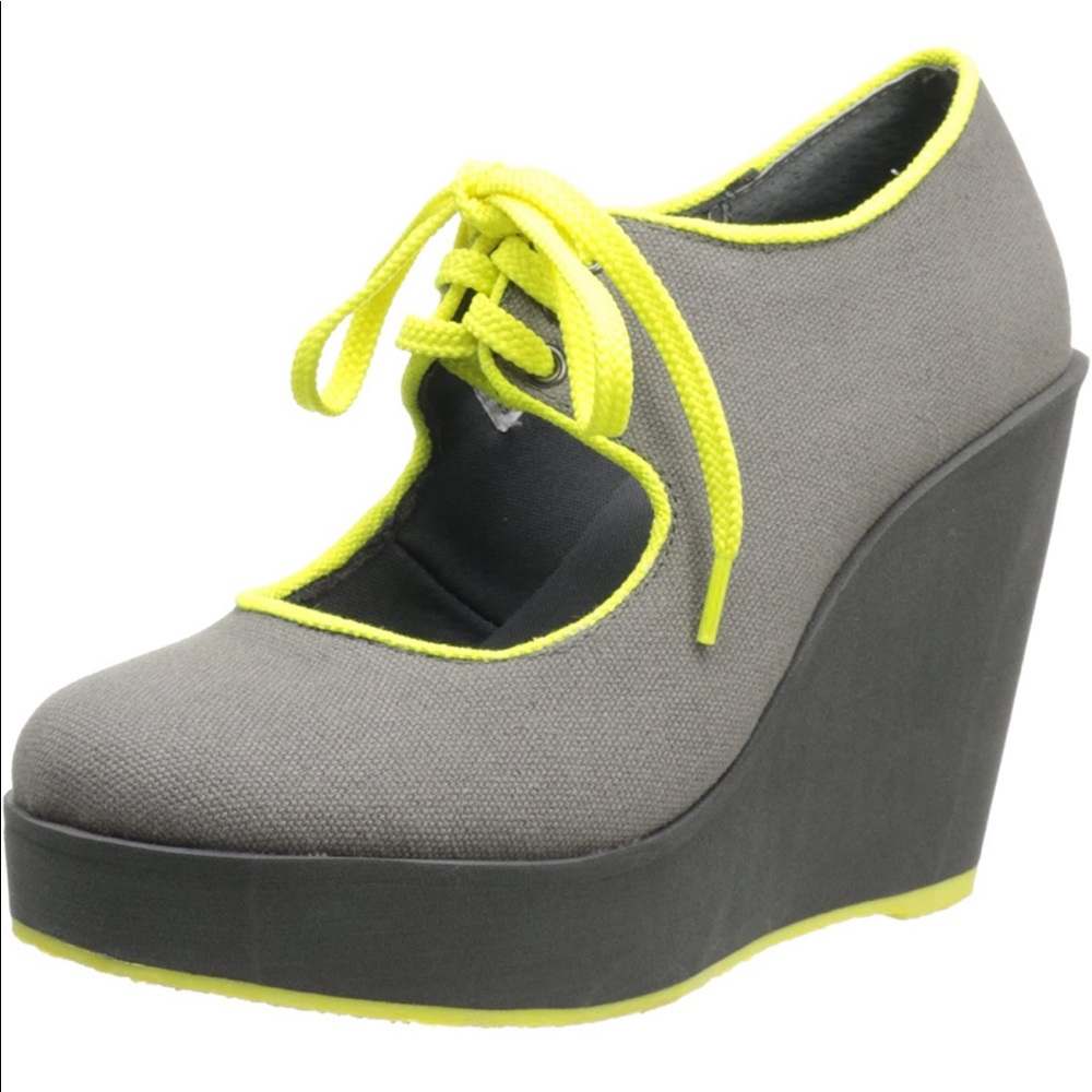 Volatile Kicks - Clownin’ - fashion sneakers 9.5